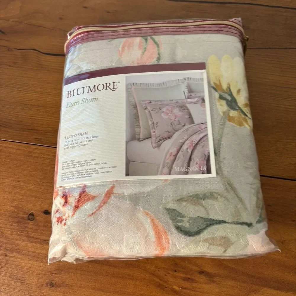 NEW Biltmore 1 Euro Sham Magnolia Floral 26x26x2 in Flange w/ Zipper Closure